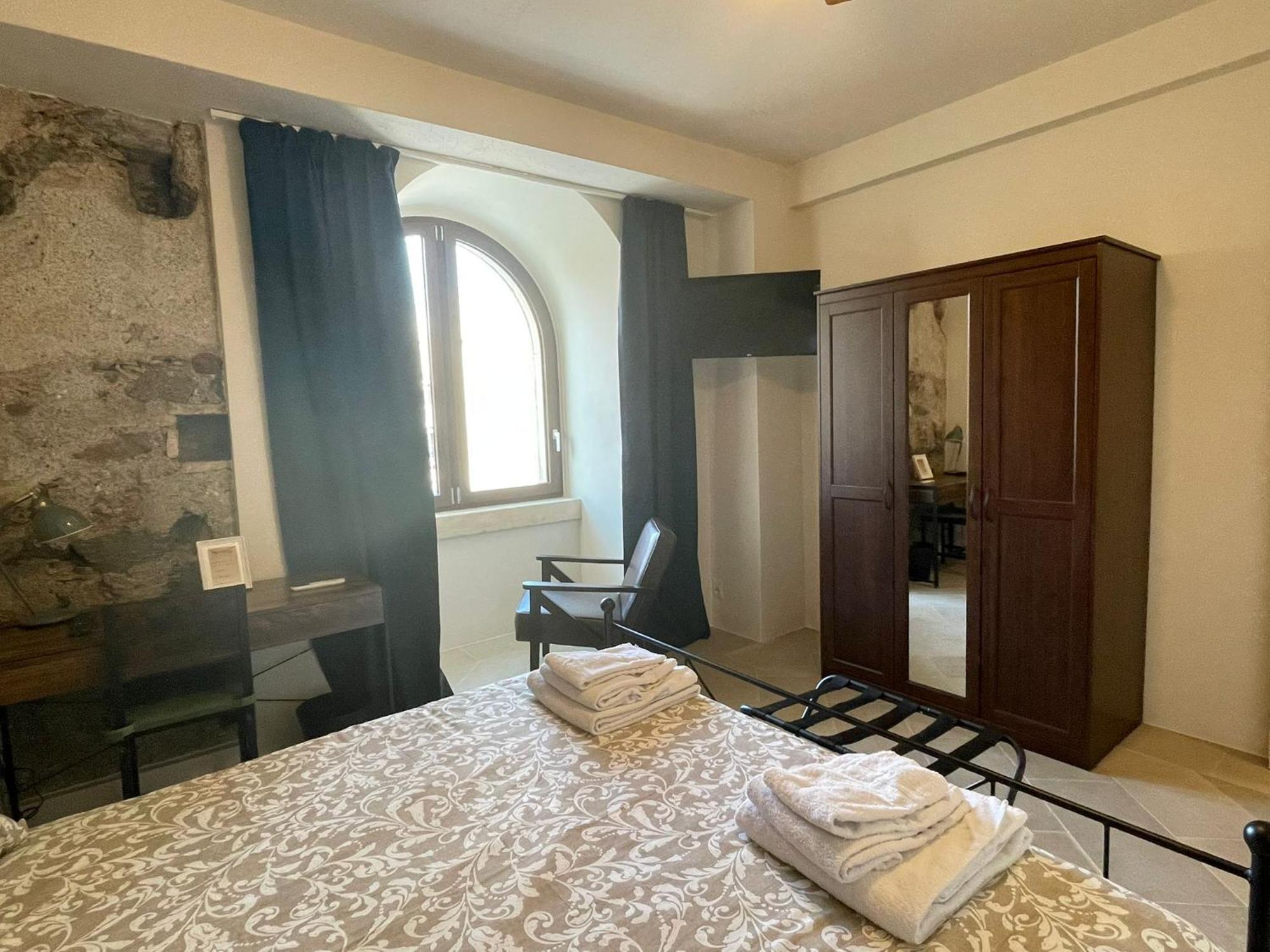 Castello D'Alcontres Guest House 3 Stelle Nizza di Sicilia Exterior foto